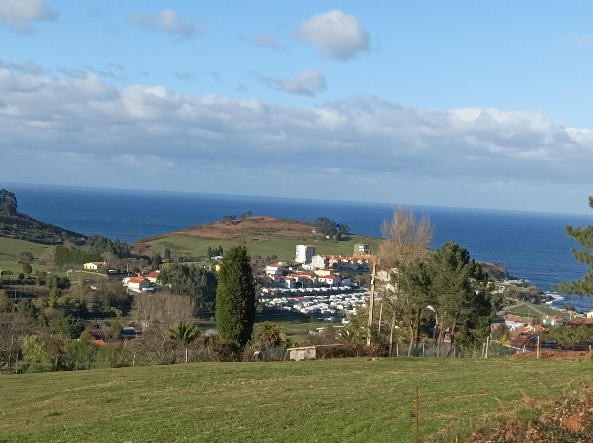 La Carinosa Villa Naveces Exteriör bild